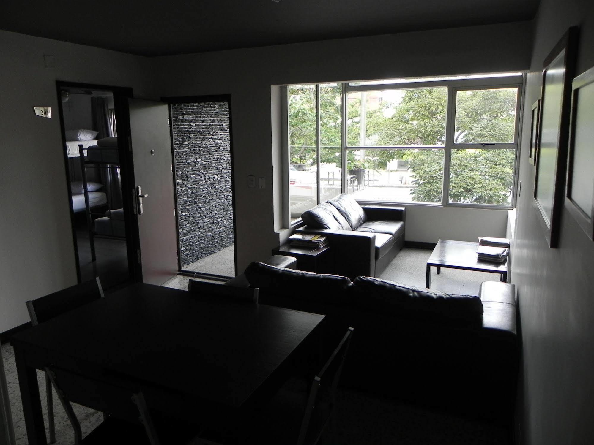 Hostal Tamarindo Inn Medellín Eksteriør bilde