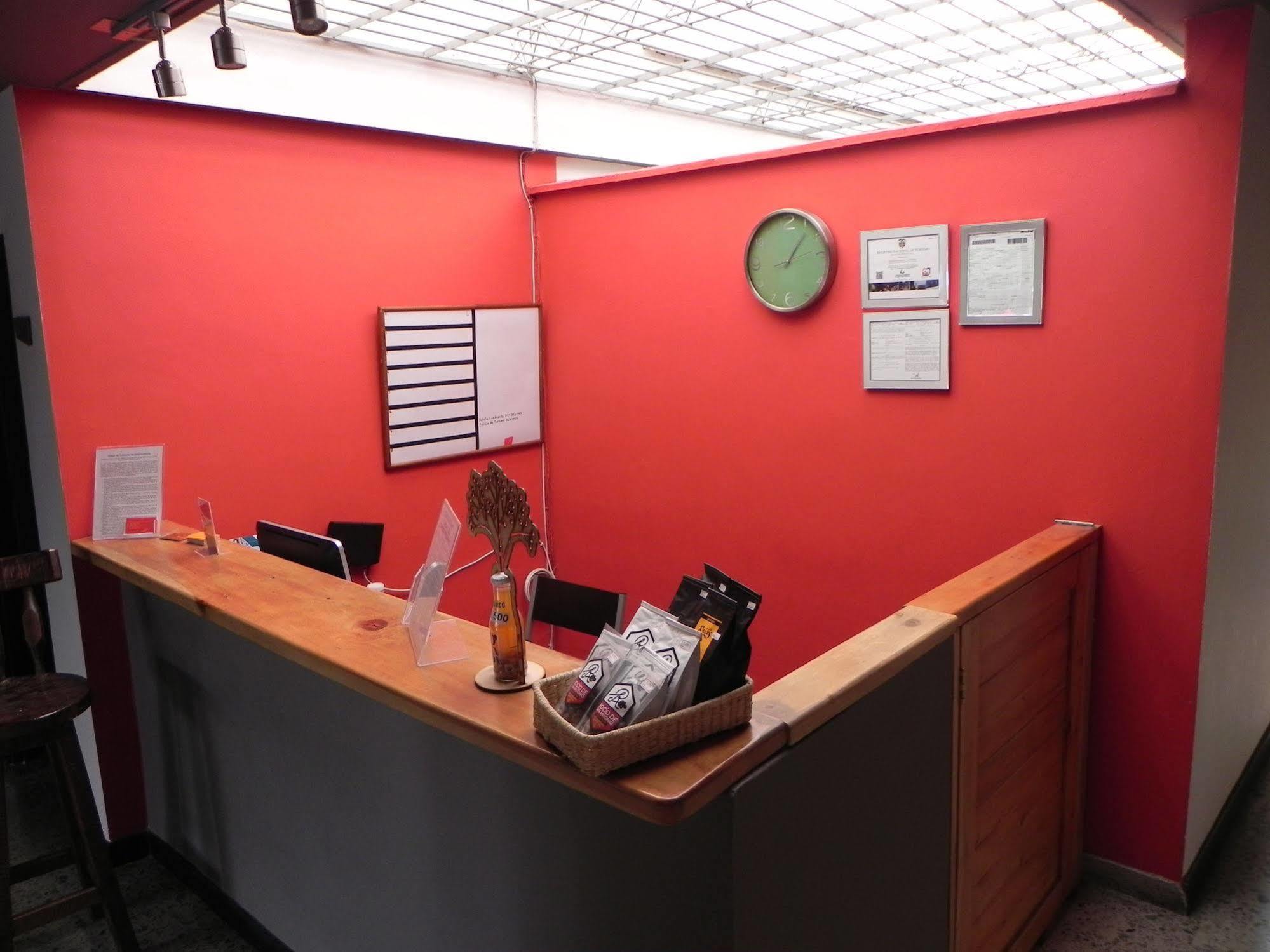 Hostal Tamarindo Inn Medellín Eksteriør bilde