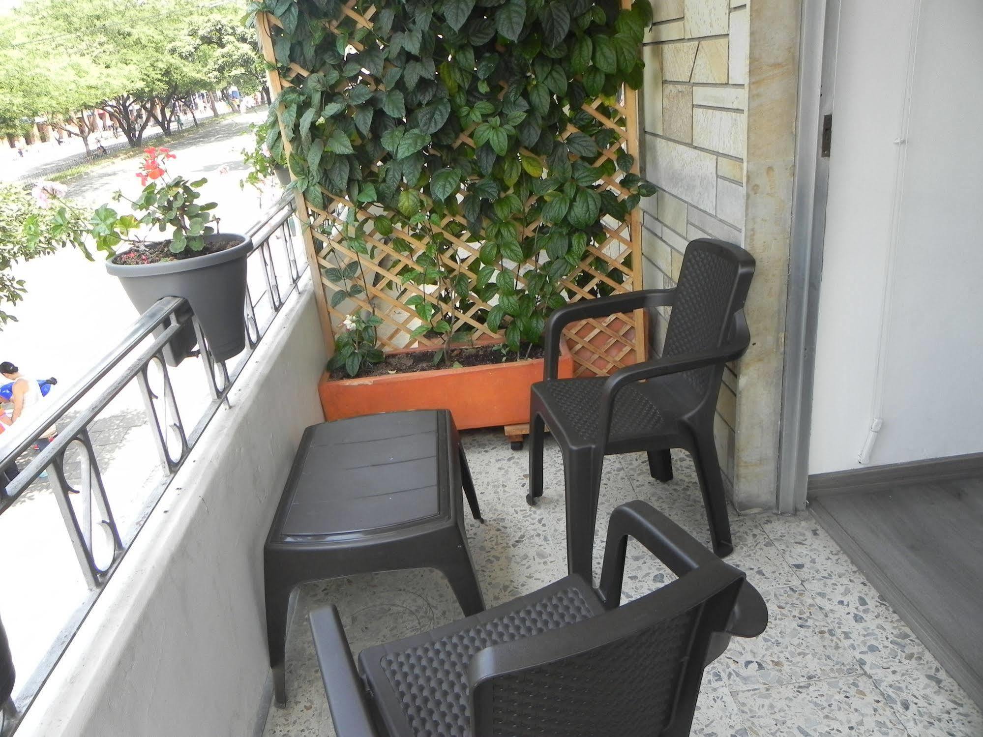 Hostal Tamarindo Inn Medellín Eksteriør bilde